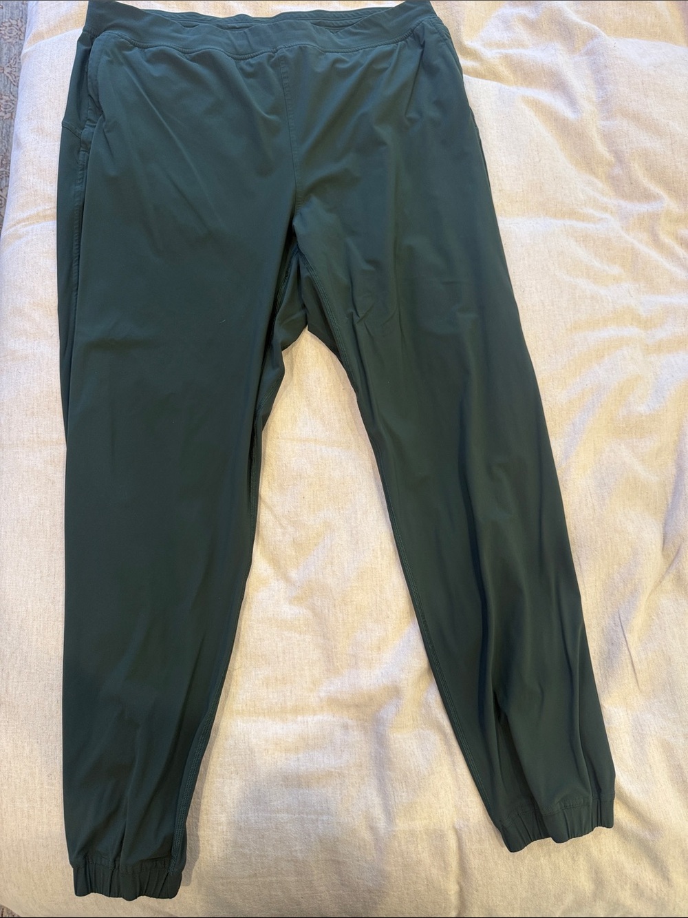 lululemon athletica women’s Dark Green Joggers